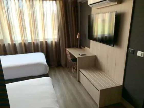 Stüdyo, Şehir Manzaralı