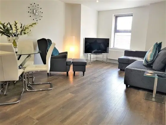 Apart Daire, 1 Çift Kişilik Yatak ve Çekyat, Mutfak
