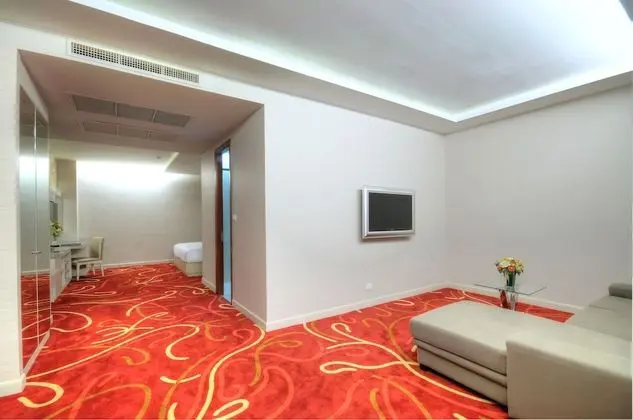 Junior Suite Room (No Window)
