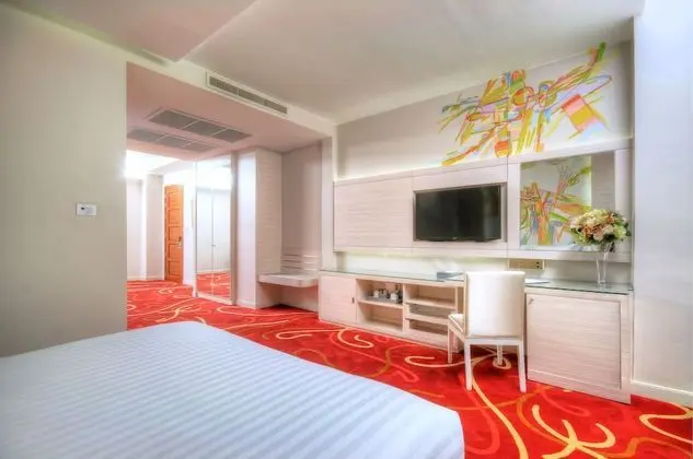 Junior Suite Room (No Window)