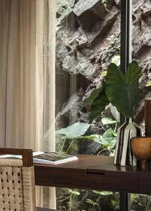 Villa (Cliff)