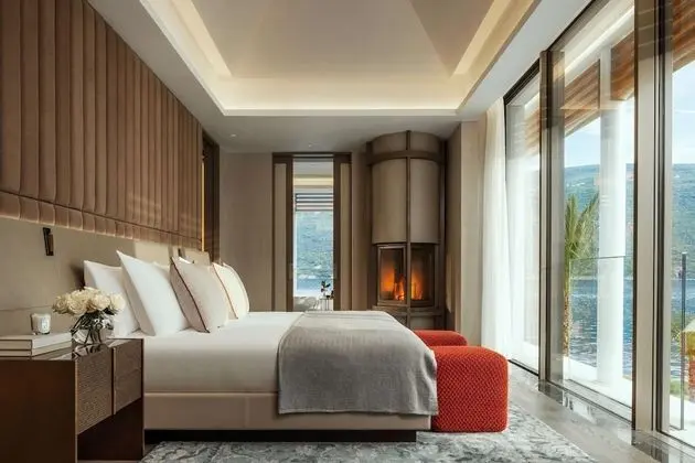 Signature Villa (One)