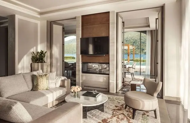 Signature Villa (One)