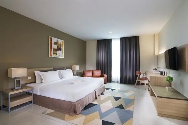 Deluxe Tek Büyük Yataklı Oda