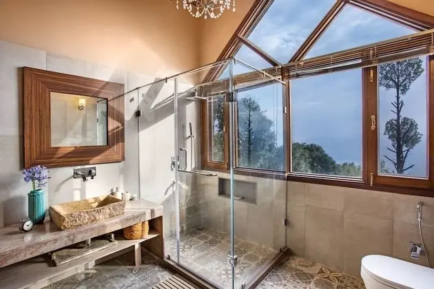 Luxury Tek Büyük Yataklı Oda, 1 En Büyük (King) Boy Yatak, Sigara İçilmez, Dağ Manzaralı