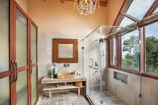 Luxury Tek Büyük Yataklı Oda, 1 En Büyük (King) Boy Yatak, Sigara İçilmez, Dağ Manzaralı