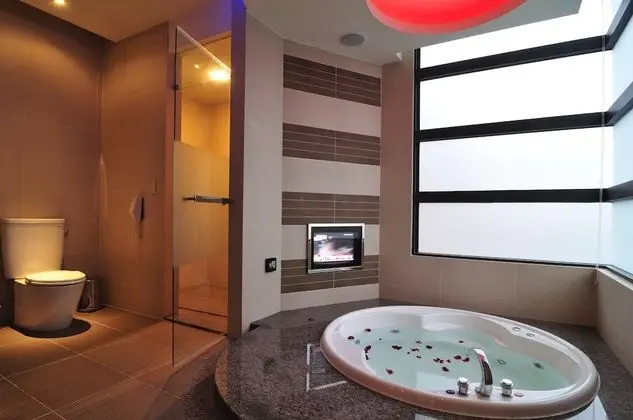 Exclusive Tek Büyük Yataklı Oda
