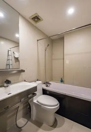 Deluxe Tek Büyük veya İki Ayrı Yataklı Oda, Küvet (with Window)