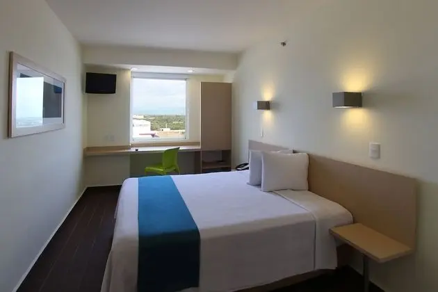 Superior Oda, 1 Büyük (Queen) Boy Yatak