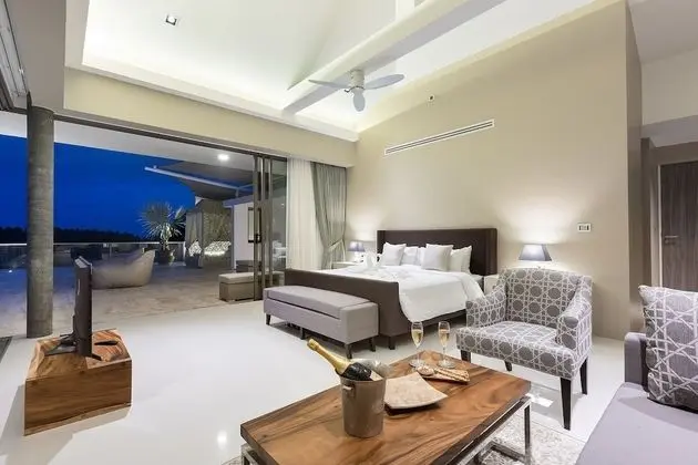 Luxury Villa