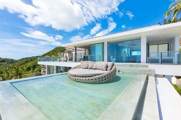 Luxury Villa