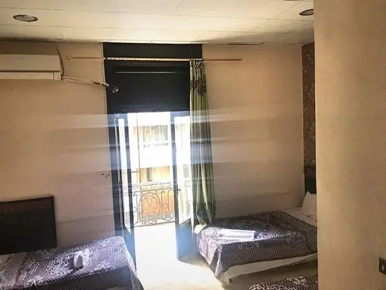 Üç Kişilik Oda