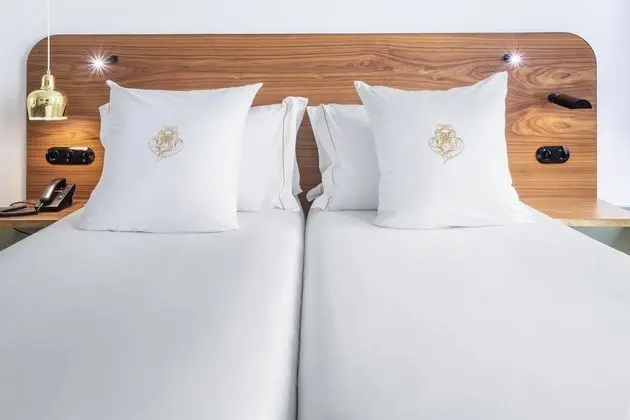 Executive Tek Büyük veya İki Ayrı Yataklı Oda