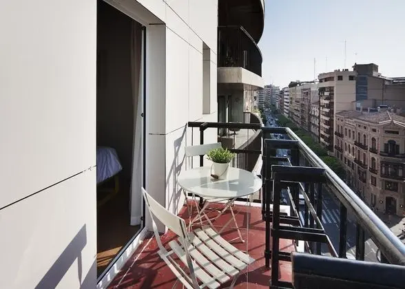 Executive Oda, Balkon, Kule