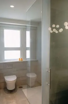 Executive Oda, Balkon, Kule