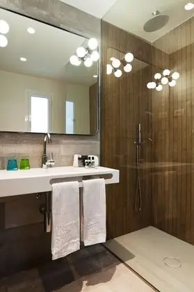 Executive Oda, Balkon, Kule