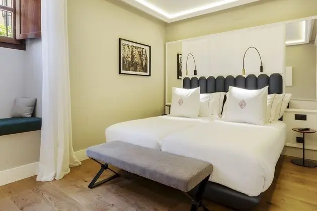 Standard Tek Büyük veya İki Ayrı Yataklı Oda