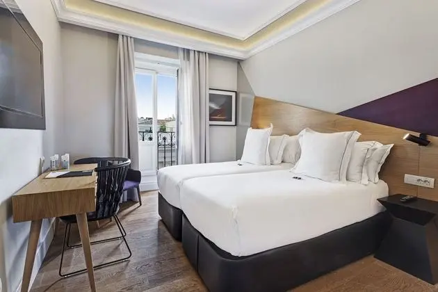 Executive Oda, Balkon