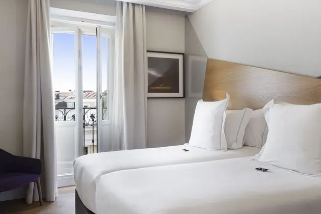 Executive Oda, Balkon