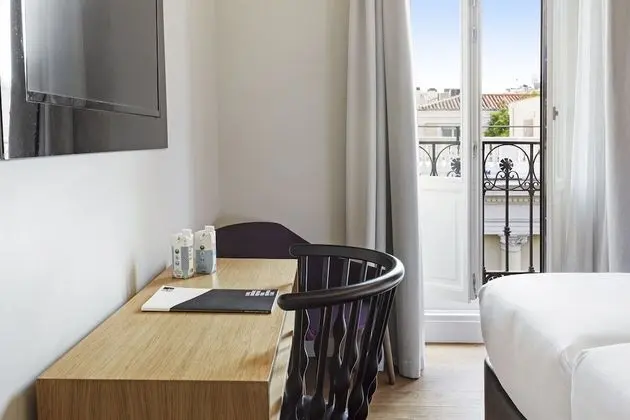 Executive Oda, Balkon