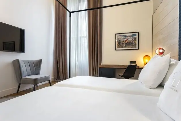 Executive Tek Büyük veya İki Ayrı Yataklı Oda