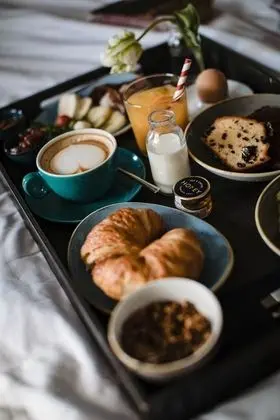 Apart Daire, 2 Yatak Odası, Balkon, Bahçe Manzaralı