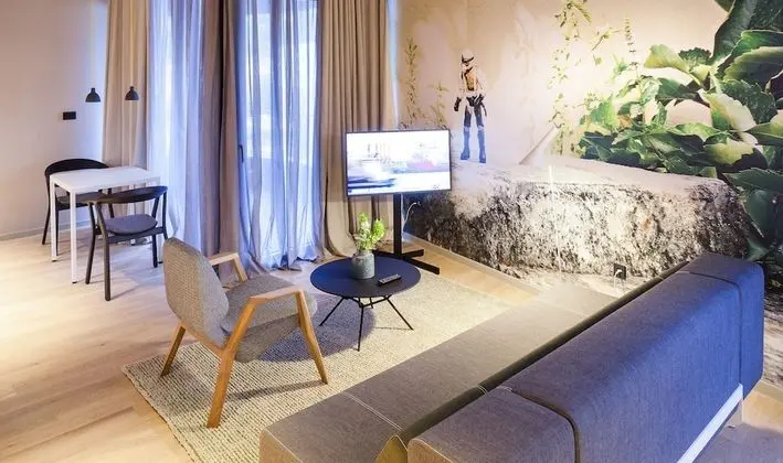 Studio apartment, Balcony, Garden view