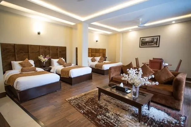 Deluxe Tek Büyük Yataklı Oda