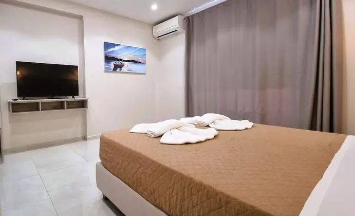 Deluxe Üç Kişilik Oda