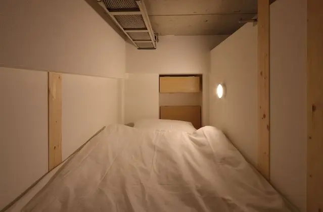 Ortak Ranzalı Oda, Karma Ranzalı Oda, Sigara İçilmez, Ortak Banyo (4th Floor)
