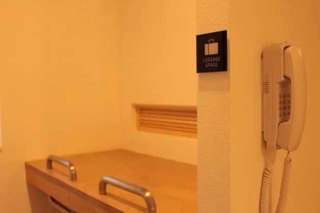 Ortak Ranzalı Oda, Karma Ranzalı Oda, Sigara İçilmez, Ortak Banyo (4th Floor)