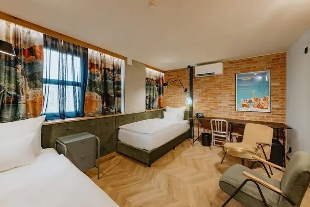 İki Ayrı Yataklı Oda