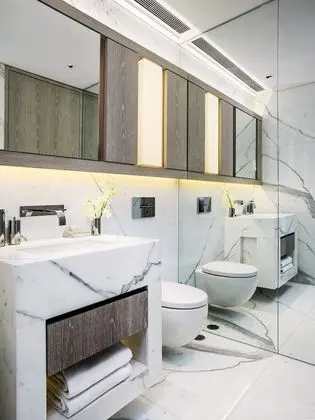 Harbour & City View Suite