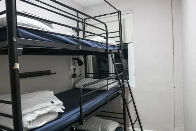 Standard Ortak Ranzalı Oda, Karma Ranzalı Oda (1 Bed in a 3 Bedded Dorm)