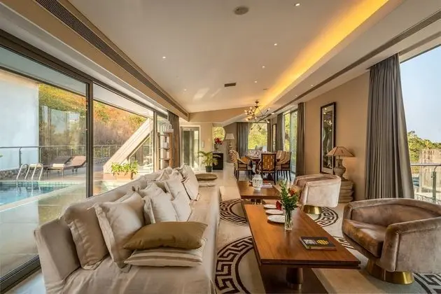 Luxury Villa