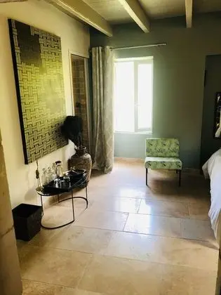 Signature Tek Büyük Yataklı Oda, Özel Banyo, Kanal Manzaralı