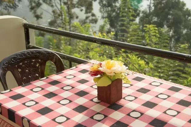 Deluxe Double Room with Balcony