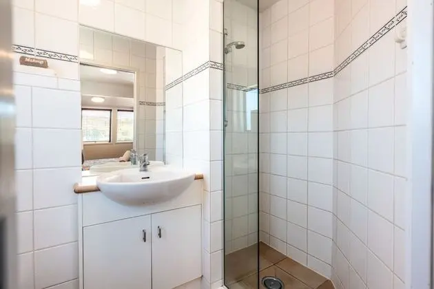 Standard Apart Daire, 2 Yatak Odası, Okyanus Manzaralı