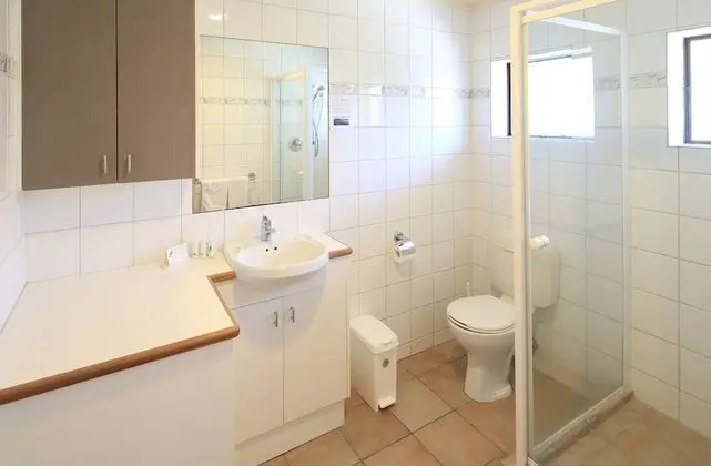 Standard Stüdyo, Avlu Manzaralı