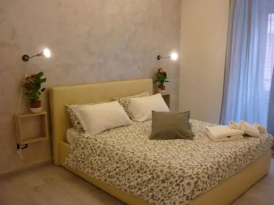 Basic Üç Kişilik Oda, Şehir Manzaralı