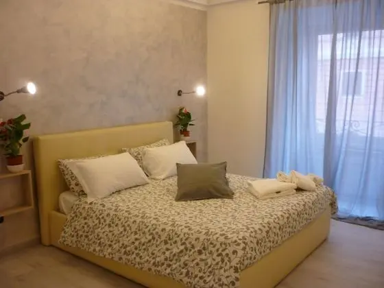 Basic Üç Kişilik Oda, Şehir Manzaralı