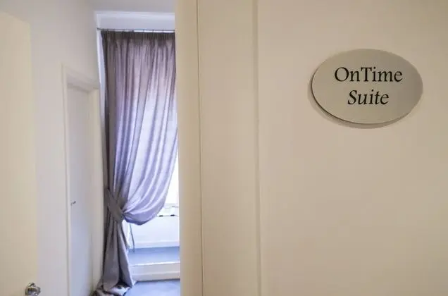 Superior Tek Büyük Yataklı Oda