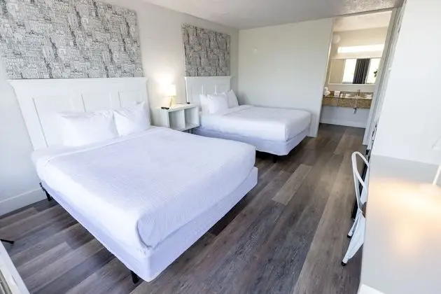 Deluxe Tek Büyük Yataklı Oda, 2 Çift Kişilik Yatak