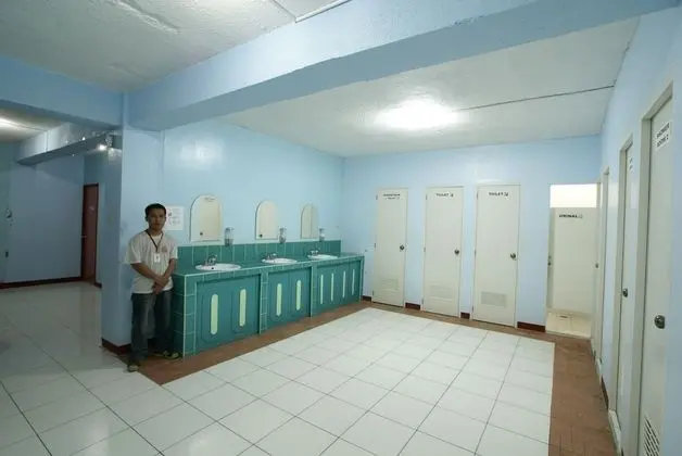 Oda, 1 Tek Kişilik Yatak, Ortak Banyo (Fan )