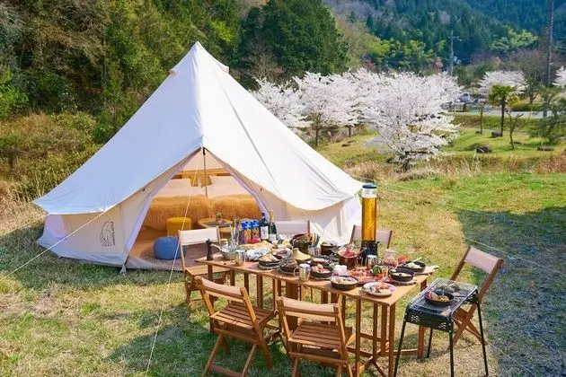 Standard Çadır, 2 Çift Kişilik Yatak, Sigara İçilmez, Dağ Yamacı (Chillout Glamping Tent)