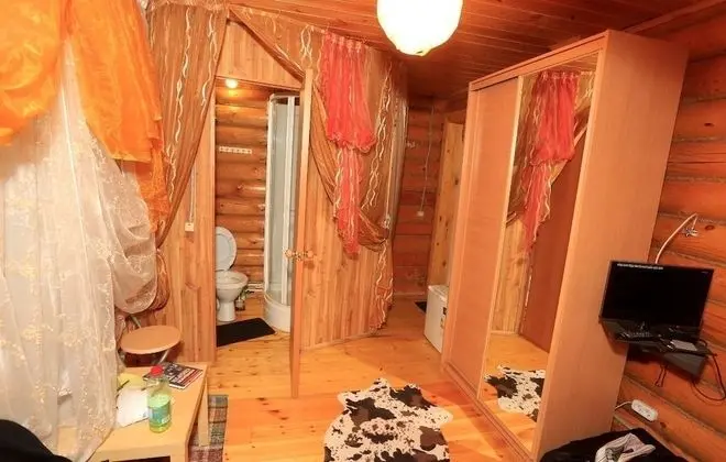 Luxury Tek Büyük Yataklı Oda