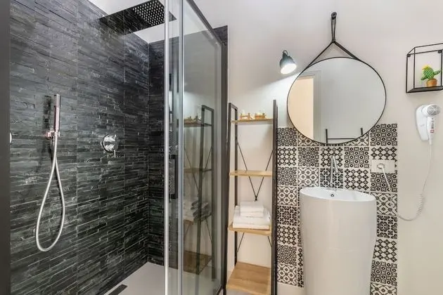 Deluxe Dört Kişilik Oda, Balkon