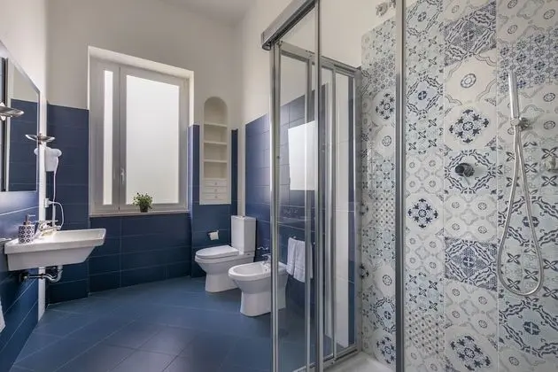 Family Oda, Balkon, Bahçe Manzaralı