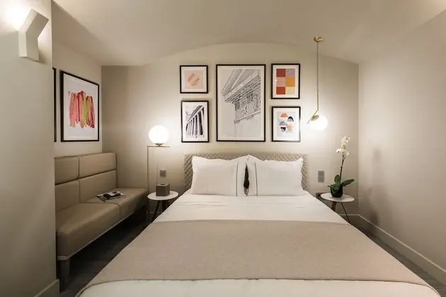 Double Room 11