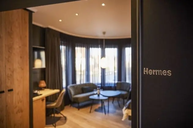 Luxury Oda, 1 Büyük (Queen) Boy Yatak, Sigara İçilmez, Şehir Manzaralı